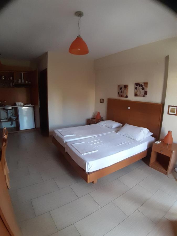Telethrio Apartment Loutra Edipsou  ภายนอก รูปภาพ