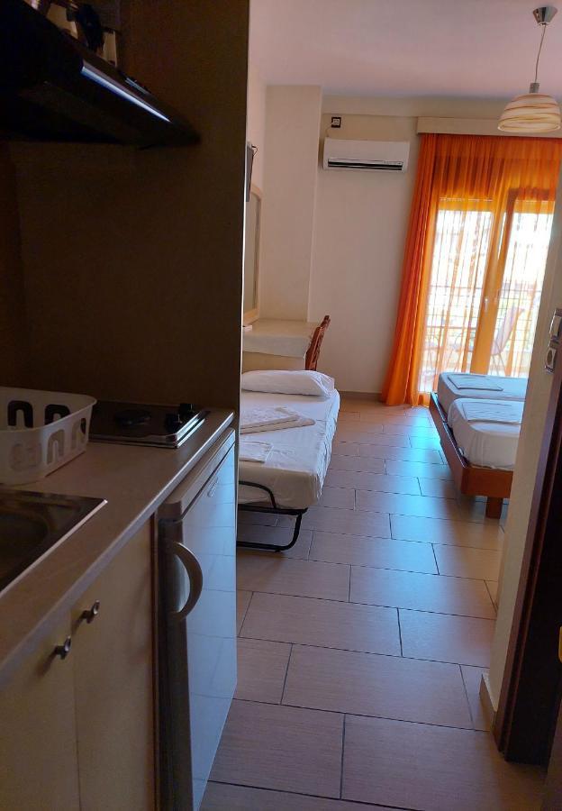 Telethrio Apartment Loutra Edipsou  ภายนอก รูปภาพ