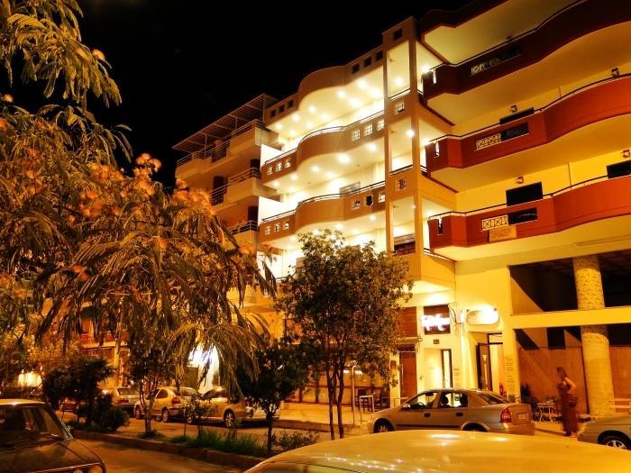 Telethrio Apartment Loutra Edipsou  ภายนอก รูปภาพ